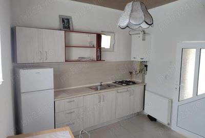 Ocazie!!! Casa selecta singur in curte 3 cam si doua terase cu teren 700 mp in Arad - 1