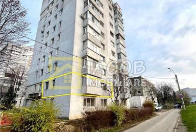 Apartament 3 camere decomandate, etaj 1, str. Narciselor 15, - 4