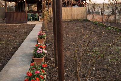 Casă cu 3 camere cu Teren 400 Mp în Titan - 1