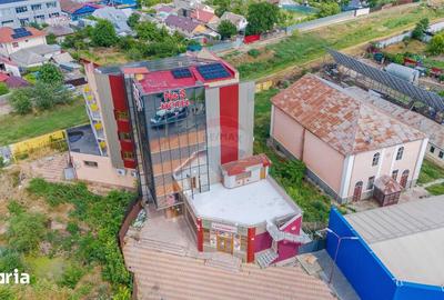 Spațiu comercial, de 1,855 mp, în Central
