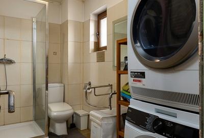 Casă cu 6 camere cu Teren 286 Mp în Eroii Revoluției - 11