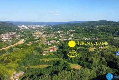 Teren de 6700 mp, în Central - 1