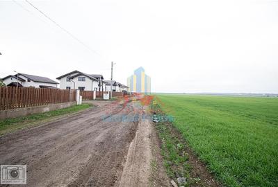 De INCHIRIAT Casa P + 1E, 157 mp  Str. Fermei, Darvari, Ciorogarla, Ilfov, - 31