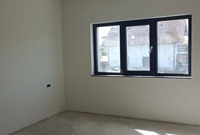 Casă cu 4 camere cu Teren 560 Mp în Hărman - 4
