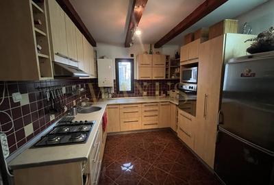 Casa de vanzare , strada Nicolae Balcescu - 15