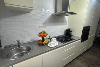 OPORTUNITATE- NU RATA!!! Apartament cu 3 camere cu parcare,langa parcul Poligon - 5
