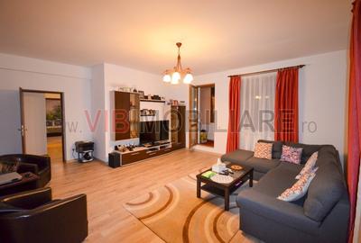 Apartament cu 3 camere decomandat, mobilat în Central