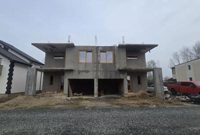 Casă cu 4 camere în Moșnița Nouă - 5