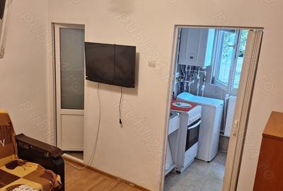 Garsonieră semidecomandată în Rahova