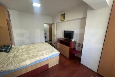 Apartament cu 2 camere decomandat în Micro 11 - 8