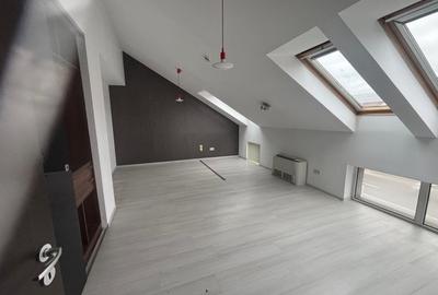 Spatiu comercial cu 4 incaperi 110 mp, situat in zona Aurel Vlaicu - 3