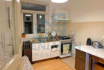 Apartament cu 2 camere decomandat în Calea București