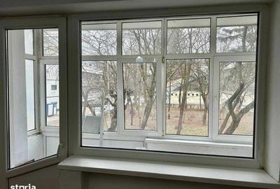 Apartament cu 2 camere nedecomandat în Mărgineni - 4