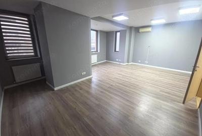 Spațiu comercial, de 36 mp, în Delfinariu - 4