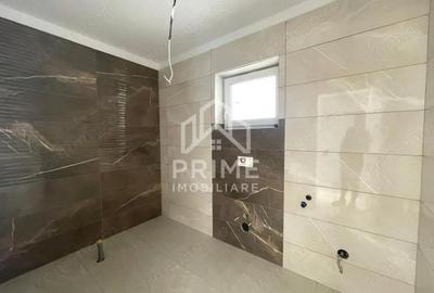 Casă cu 4 camere cu Teren 200 Mp în Central