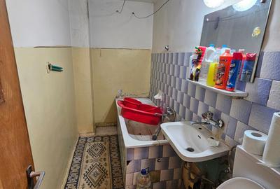 Apartament cu 2 camere decomandat în Lujerului - 5