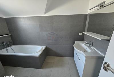 Casă cu 4 camere cu Canalizare în Ipotești - 6