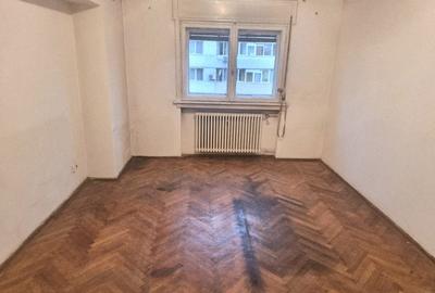 Apartament 4 camere, 91mp, Gara de Nord, 1 minut de metrou,ideal pentru renovare - 6