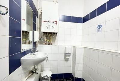 Spațiu comercial, de 95 mp, în Central - 4