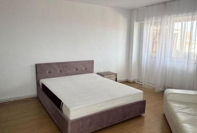 Garsonieră decomandată, mobilată în City Park Mall - 1