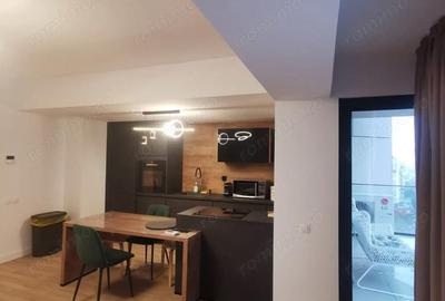 Apartament cu 3 camere decomandat în Panduri - 11