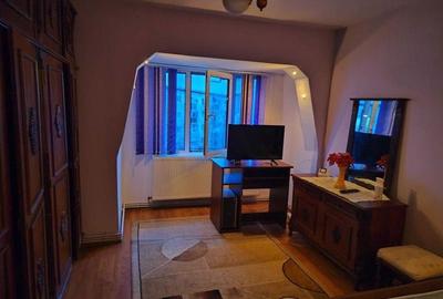 Apartament cu 2 camere decomandat în Central - 1