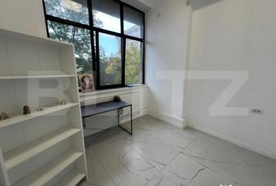 Spațiu comercial, de 9 mp, în George Enescu - 1