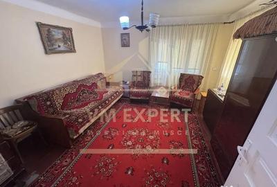 Casă cu 6 camere cu Teren 1005 Mp în Bughea de Jos - 14