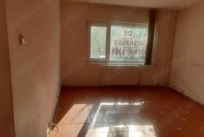 Spațiu comercial, de 53 mp, în Rogerius - 2