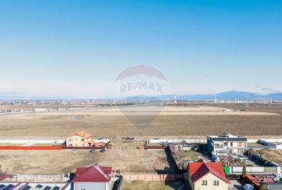 Teren de 493 mp, în Triaj - 3