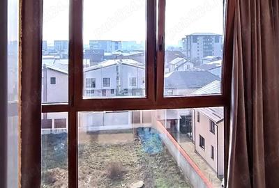 Apartament cu 2 camere decomandat în Roșu - 2