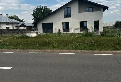 Casă de vânzare Dumbrăvița - 2