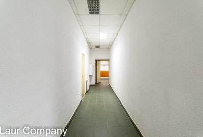 Spațiu comercial, de 211 mp, în Rolast - 10