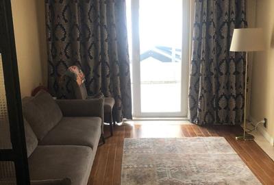 Apartament cu 3 camere decomandat în Iancului