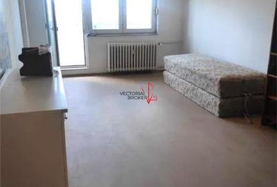 Apartament cu 3 camere decomandat, mobilat în Obor