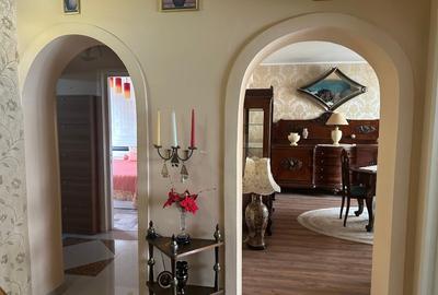 Apartament 3 camere, ultracentral, plaja Neversea - 2