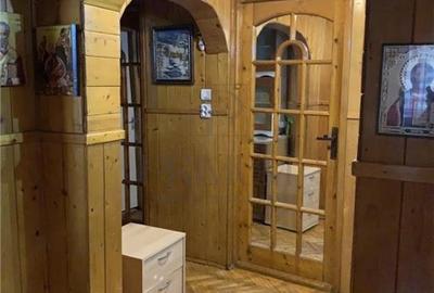 Apartament cu 3 camere decomandat, mobilat în Dâmbovița - 7