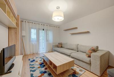 Apartament cu 3 camere decomandat, mobilat în Tineretului