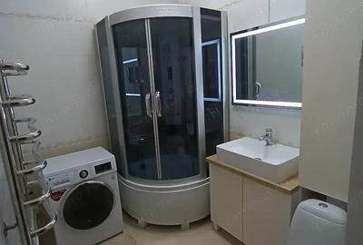 Garsonieră decomandată în Astra