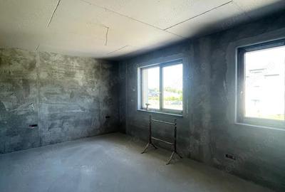 Casă cu Teren 305 Mp în Ghiroda - 3