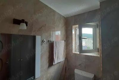 Apartament cu 3 camere în Câmpulung Moldovenesc - 6