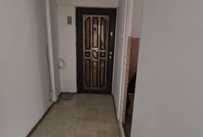 POARTA 6 APARTAMENT CU 3 CAMERE  LIBER GAZE 68 MP PRET 112000 EURO - 4