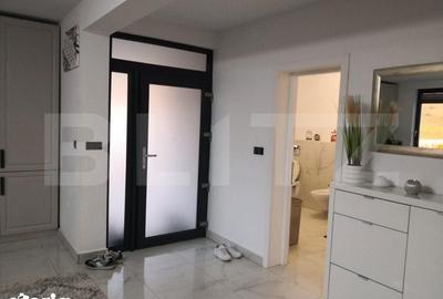 Spațiu comercial, de 1,100 mp, în Dumitra - 9