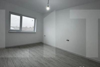 Casă cu 4 camere cu Teren 328 Mp în Peciu Nou - 5