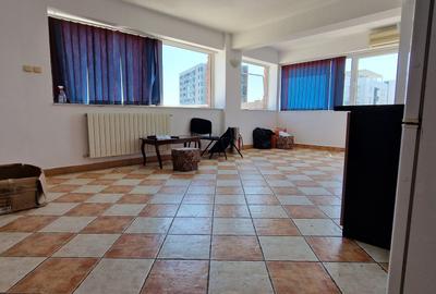 Casă individuală cu 5 camere cu Canalizare în Tomis II - 1