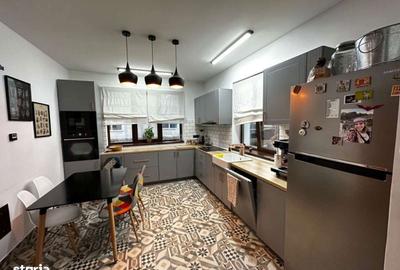 Casă cu 4 camere cu Teren 7200 Mp în Ilia - 7