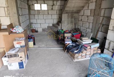 Casă cu 4 camere decomandat în Românești - 8