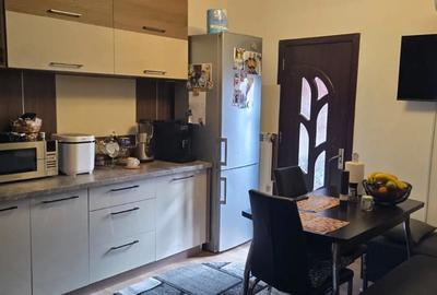 Apartament decomandat, 2 camere, zona Meva Apartament decomandat, 2 camere, zona Meva - 2