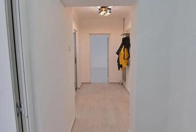 Vanzare Apartament 2 Camere Stradal Bd.Decebal - Rond Alba Iulia - 2