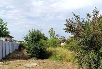 Teren de 1700 mp, în Nanov - 8